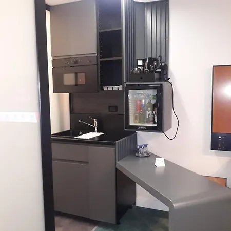 Hotel Celis 3*