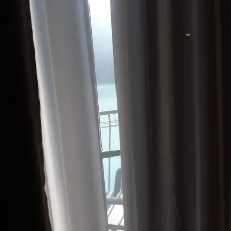 Celis Hotel 3*