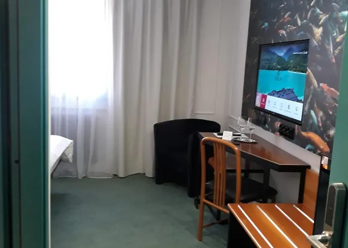 Celis فندق بارسيز