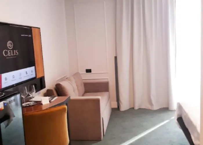 Celis فندق بارسيز